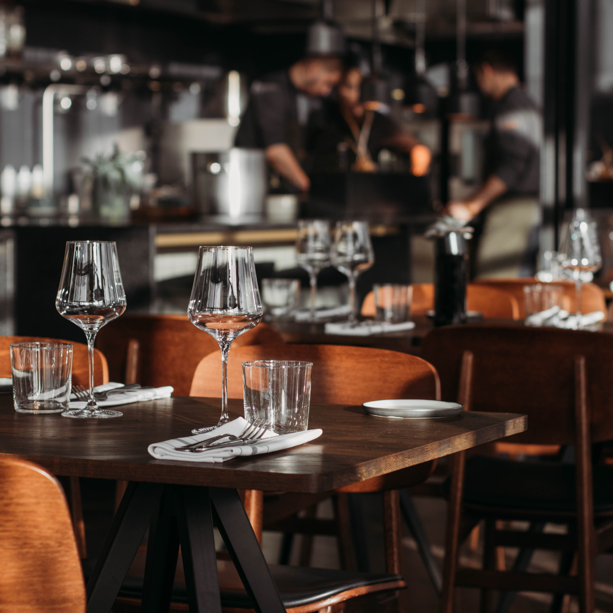 RESTAURANTS & FOOD SERVICE
